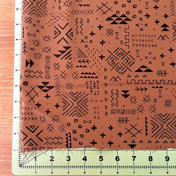 Fabric Bundle, 100% Premium Cotton, 2.8 yds total - Picture 2 of 9